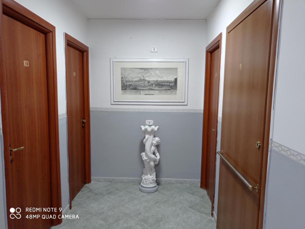Hotel Alloggio Del Conte Naples Exterior photo