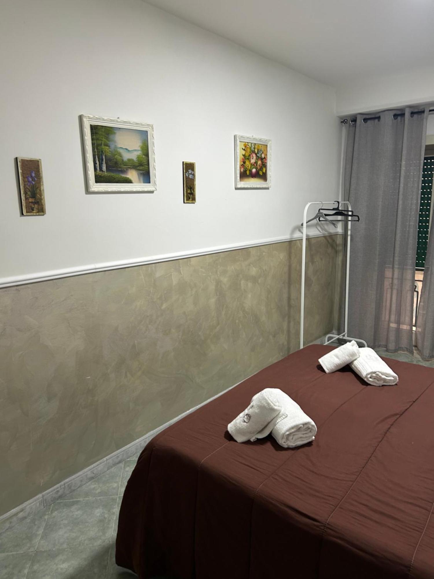 Hotel Alloggio Del Conte Naples Exterior photo